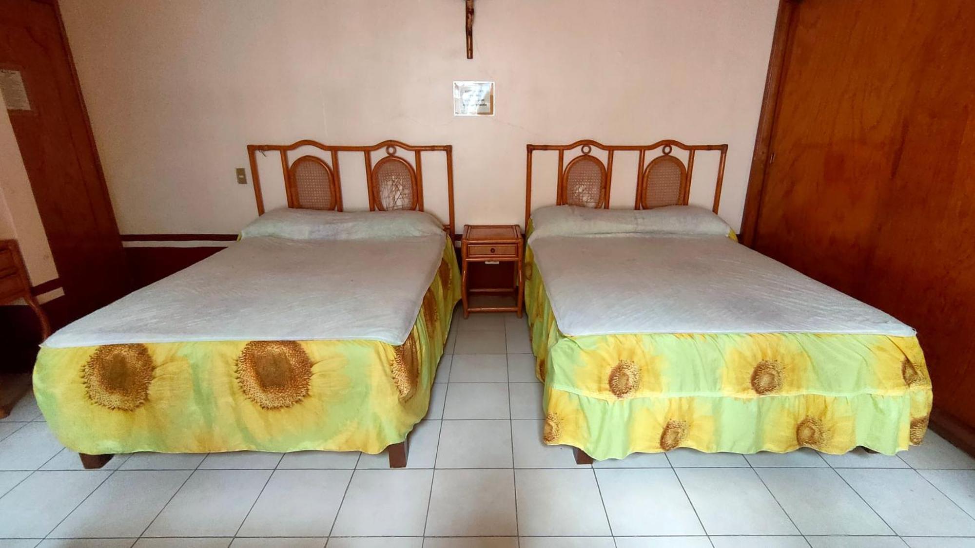 Oyo Posada Santa Cecilia, Jerez Zacatecas Jerez de García Salinas Εξωτερικό φωτογραφία